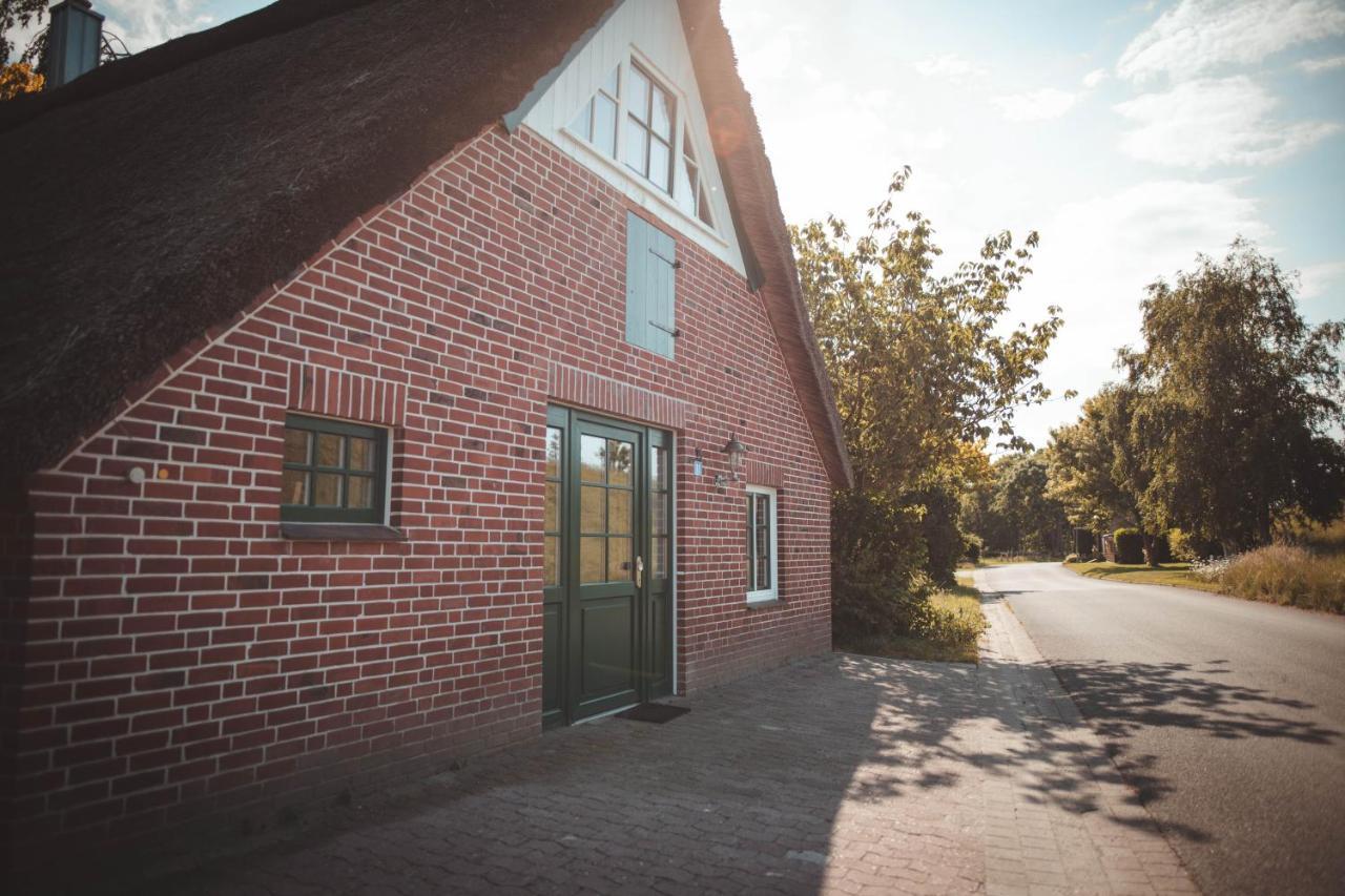 Haus Kaethe Am Deich Villa Balje Exterior photo